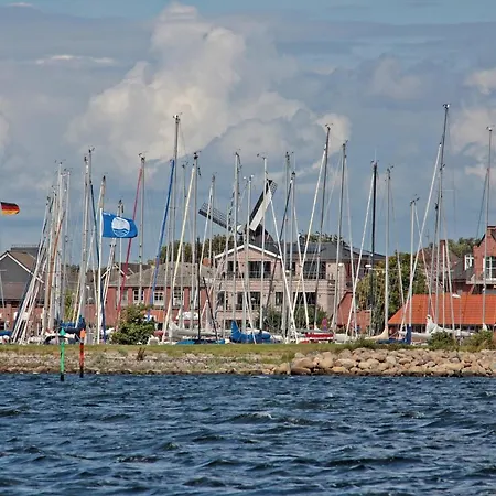 Дом отдыха Fischerhaus Lemkenhafen *